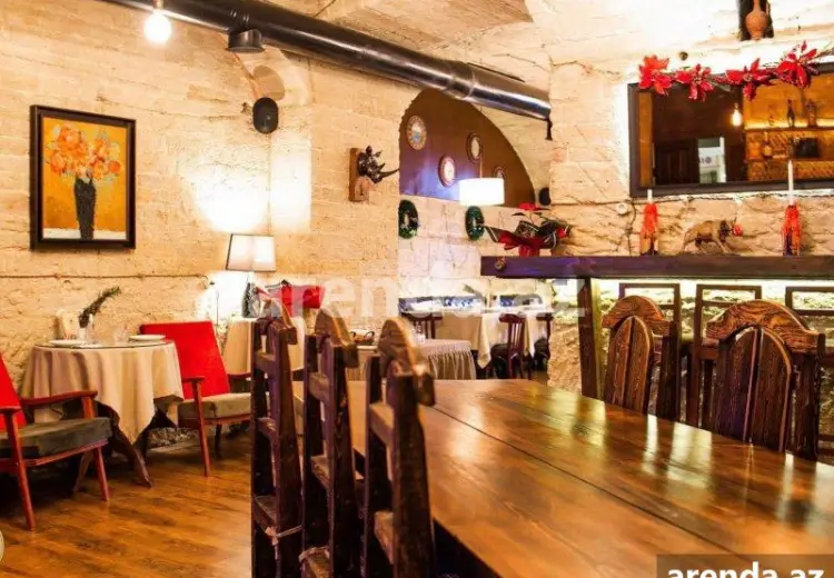 220 m² Obyekt / Ofis Kirayə (aylıq), Səbail, Bakı