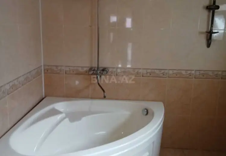 4 otaqlı mənzil Satılır, Gəncə