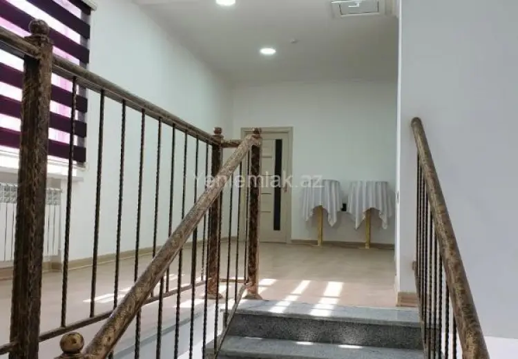 180 m² Obyekt / Ofis Kirayə (aylıq), Xırdalan