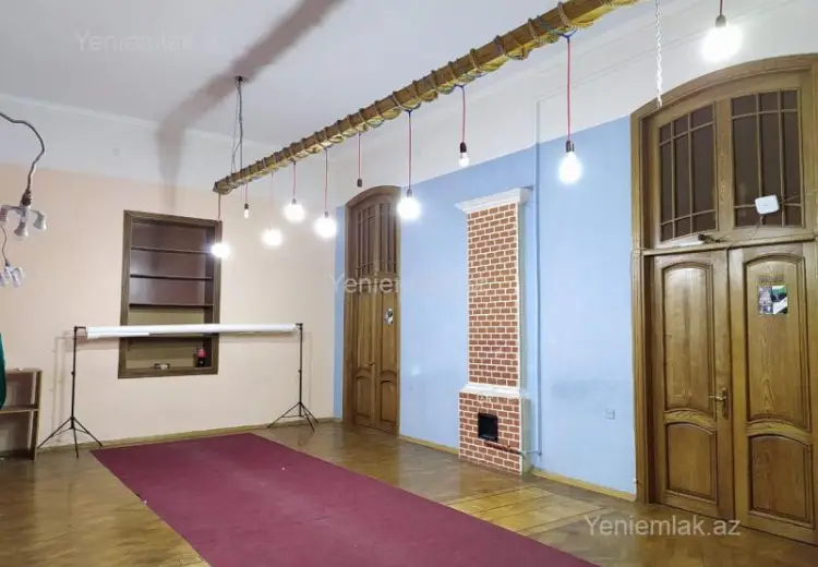 200 m² Obyekt / Ofis Kirayə (aylıq), Səbail, Bakı