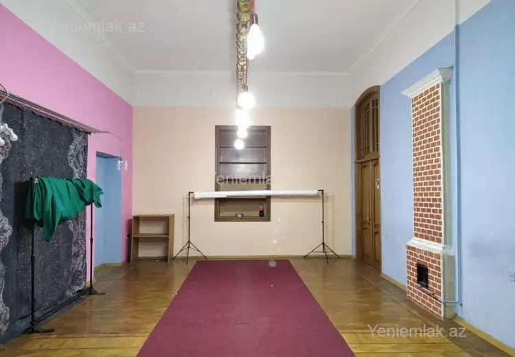 200 m² Obyekt / Ofis Kirayə (aylıq), Səbail, Bakı
