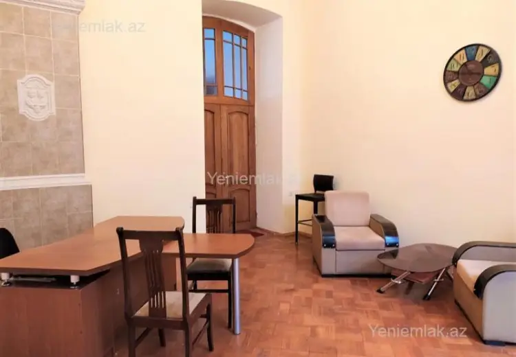 200 m² Obyekt / Ofis Kirayə (aylıq), Səbail, Bakı