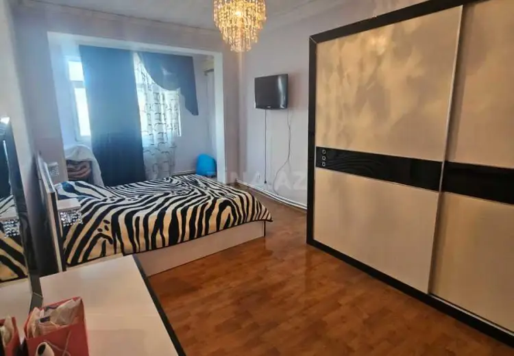 5 otaqlı mənzil Satılır, 8-ci mikrorayon, Binəqədi, Bakı