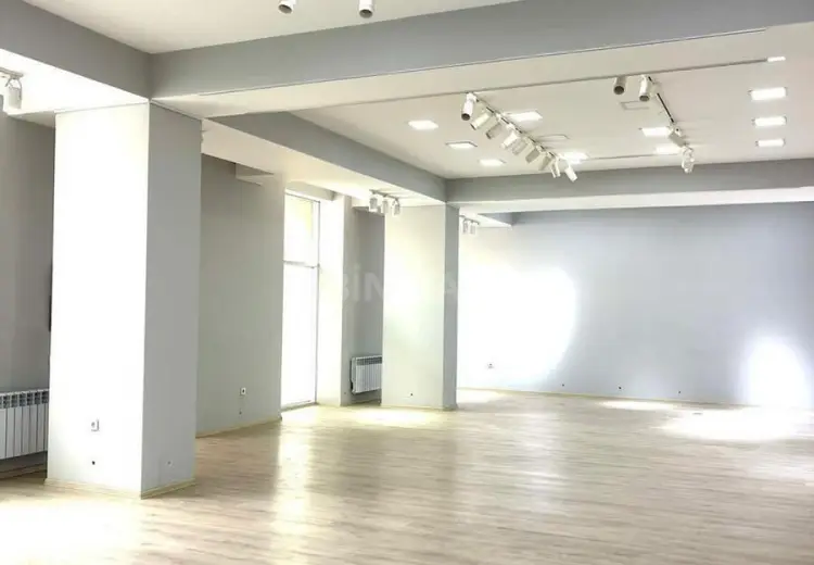 4500 m² Obyekt / Ofis Kirayə (aylıq), Montin qəs., Nərimanov, Bakı