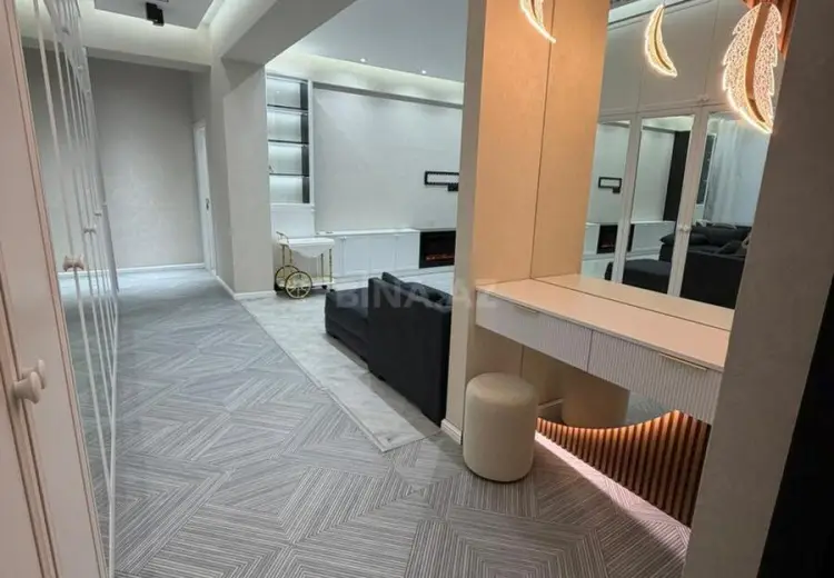 3 otaqlı mənzil Satılır, Bayıl qəs., Abşeron