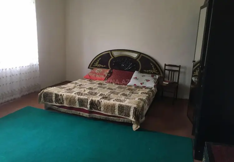 3 otaqlı mənzil Satılır, Quba