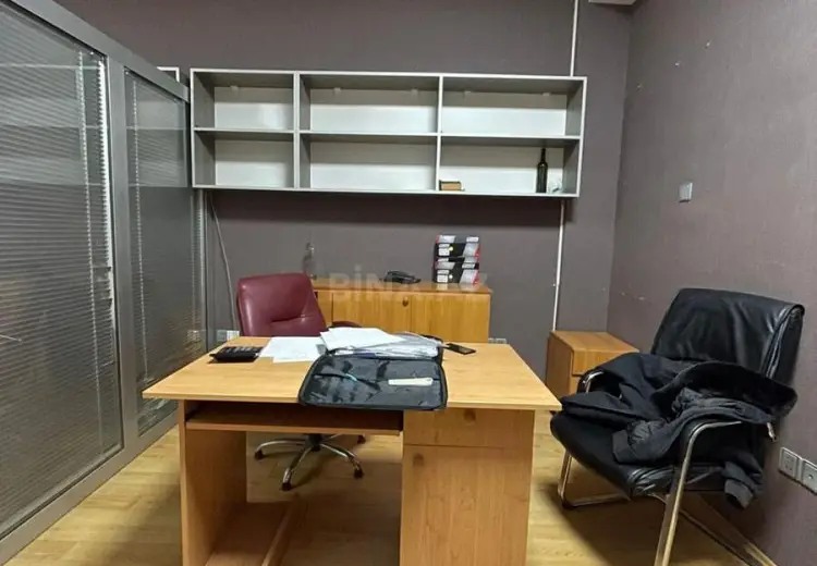 220 m² Obyekt / Ofis Kirayə (aylıq), Nərimanov, Bakı