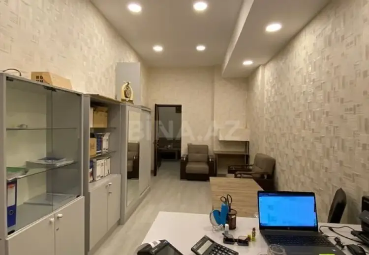 70 m² Obyekt / Ofis Satılır, Yasamal, Bakı