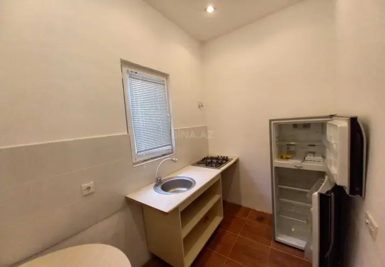 200 m² Obyekt / Ofis Kirayə (aylıq), Yasamal, Bakı