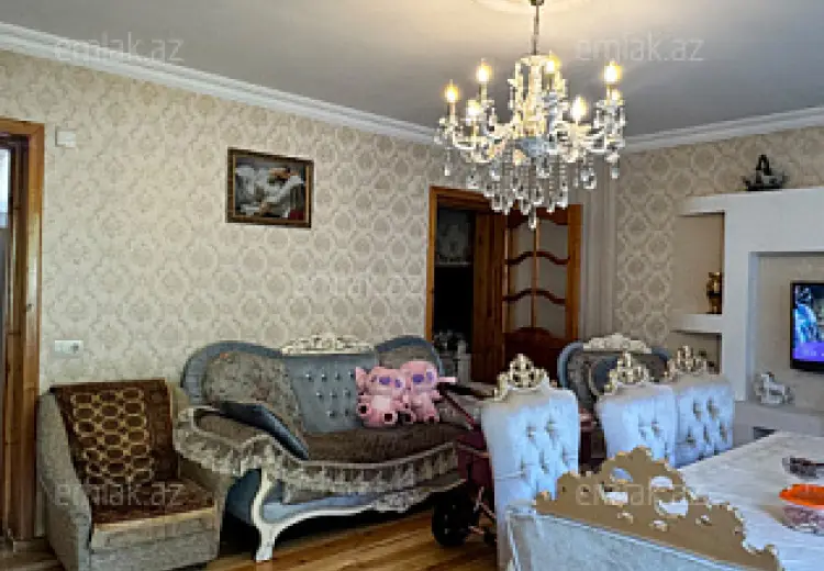 4 otaqlı mənzil Satılır, Gəncə