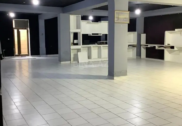 1800 m² Obyekt / Ofis Kirayə (aylıq), Nəsimi, Bakı