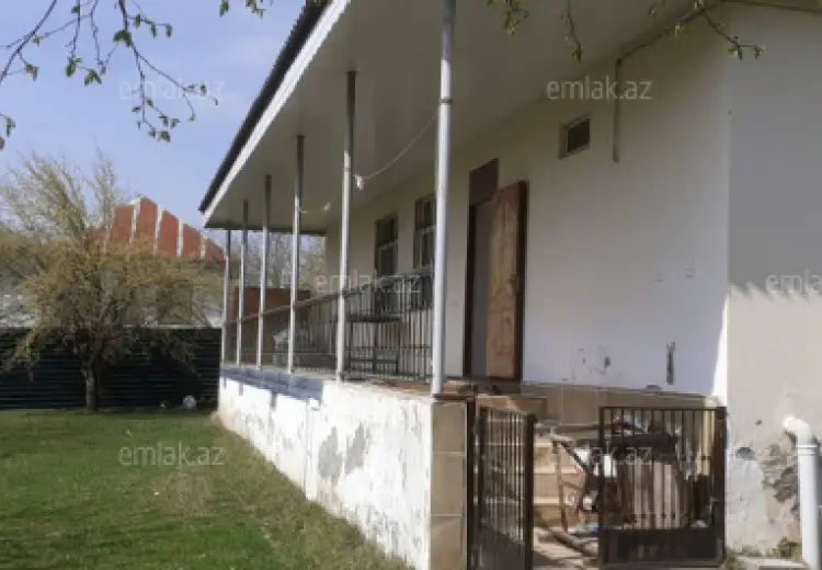 3 otaqlı mənzil Satılır, Qəbələ