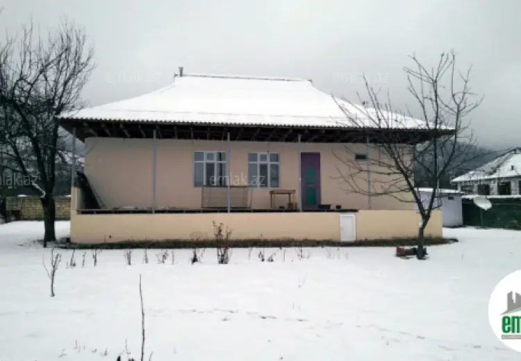 3 otaqlı mənzil Satılır, Qəbələ