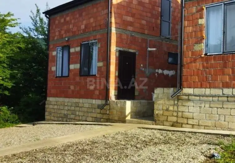 2 otaqlı mənzil Satılır, Quba