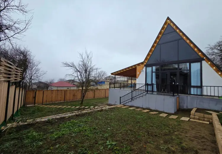 4 otaqlı mənzil Satılır, Quba