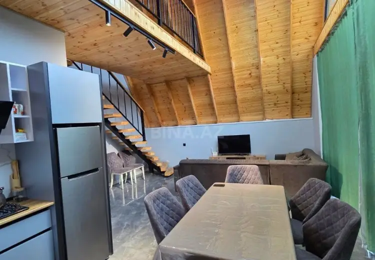 4 otaqlı mənzil Satılır, Quba