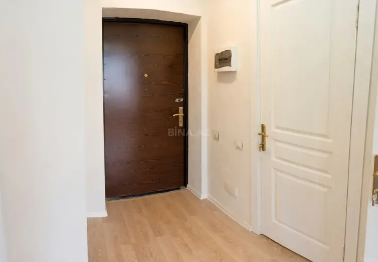 2 otaqlı mənzil Satılır, Gəncə