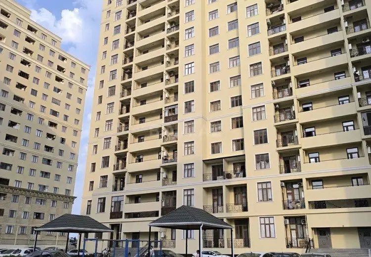 3 otaqlı mənzil Satılır, Bayıl qəs., Abşeron