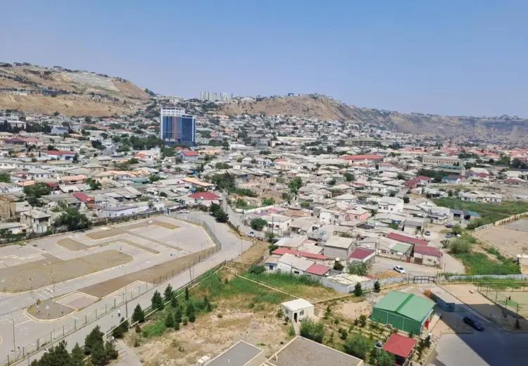 3 otaqlı mənzil Satılır, Bayıl qəs., Abşeron