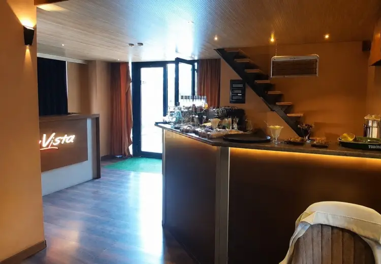 200 m² Obyekt / Ofis Satılır, Yasamal, Bakı
