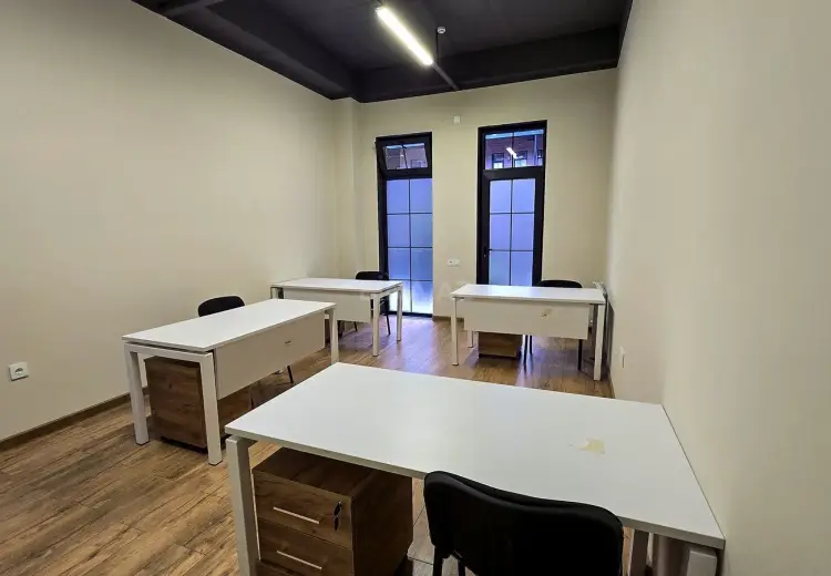 90 m² Obyekt / Ofis Satılır, Gəncə