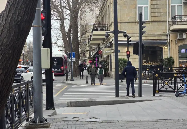 45 m² Obyekt / Ofis Kirayə (aylıq), Sahil qəs., Nəsimi, Bakı