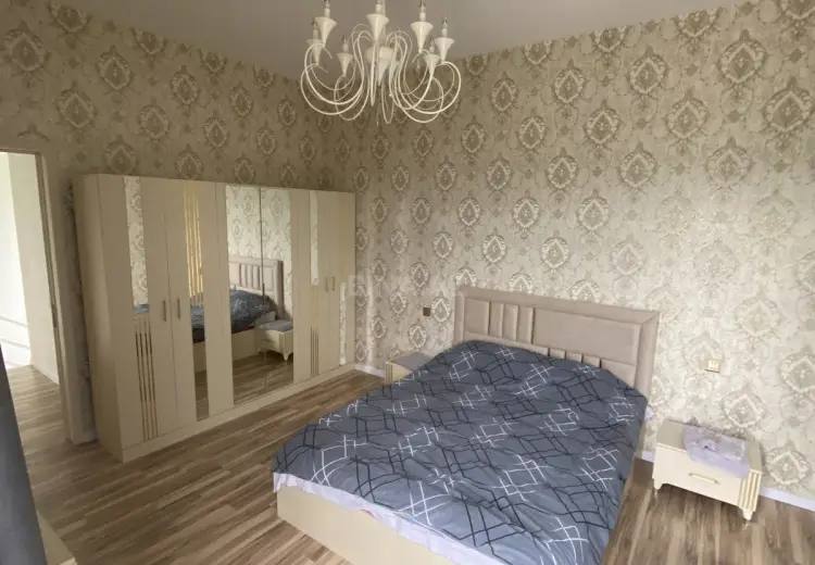 4 otaqlı mənzil Satılır, Quba