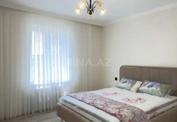 4 otaqlı mənzil Satılır, Quba