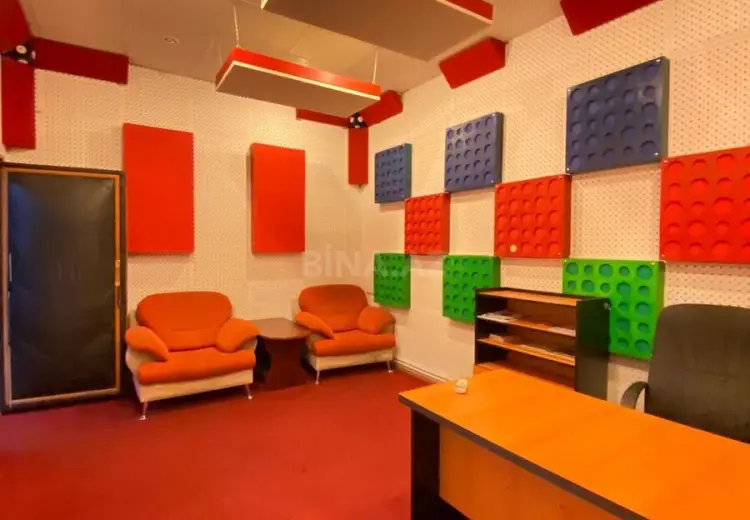 95 m² Obyekt / Ofis Kirayə (aylıq), Nərimanov, Bakı