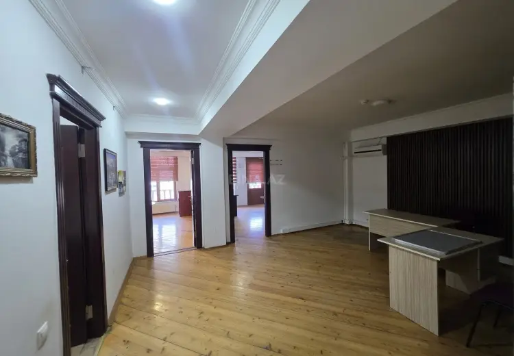70 m² Obyekt / Ofis Kirayə (aylıq), Nərimanov, Bakı