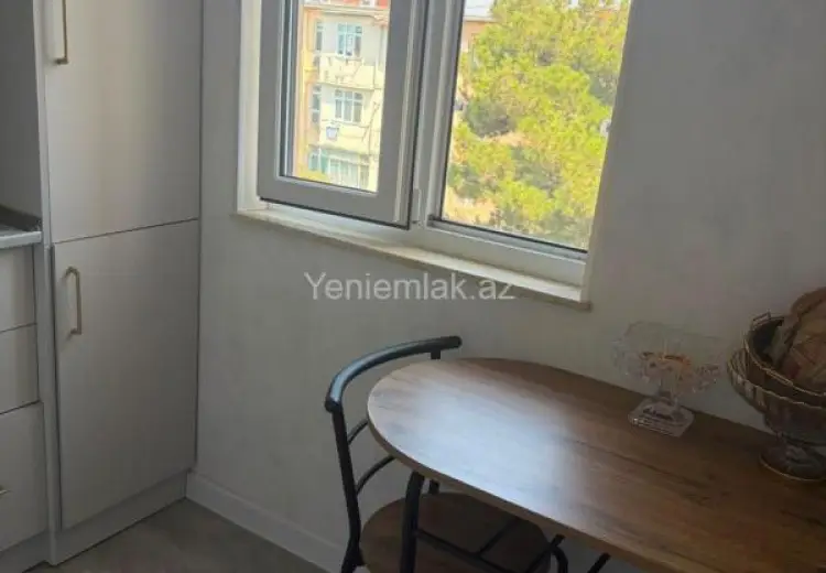 3 otaqlı mənzil Satılır, 4-cü mikrorayon, Nəsimi, Bakı