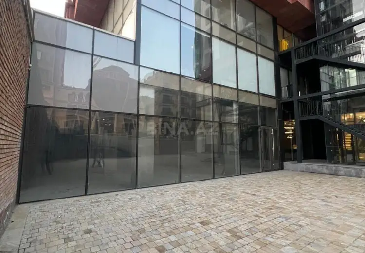 900 m² Obyekt / Ofis Satılır, Yasamal, Bakı