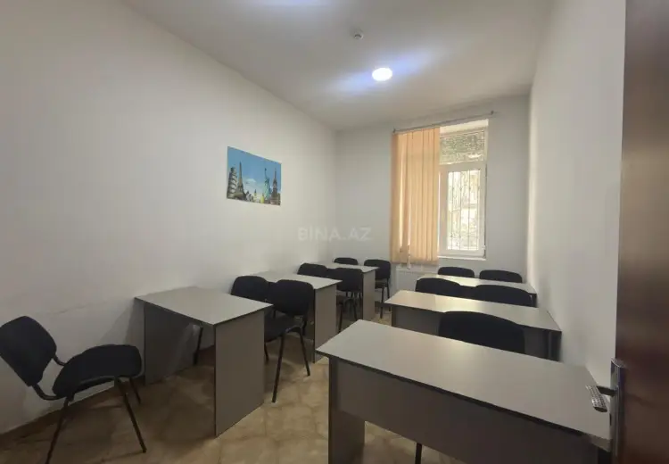 240 m² Obyekt / Ofis Kirayə (aylıq), Yasamal, Bakı