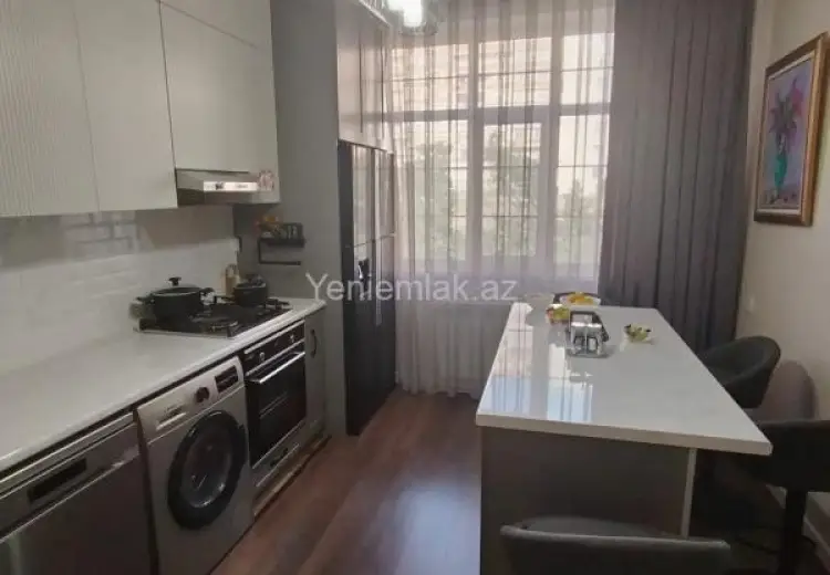 3 otaqlı mənzil Satılır, Yeni Günəşli qəs., Suraxanı, Bakı