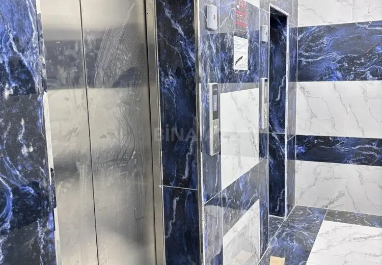 4 otaqlı mənzil Satılır, Nizami, Bakı