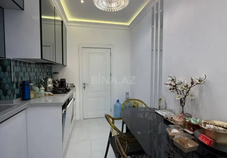 3 otaqlı mənzil Satılır, Yeni Yasamal qəs., Yasamal, Bakı