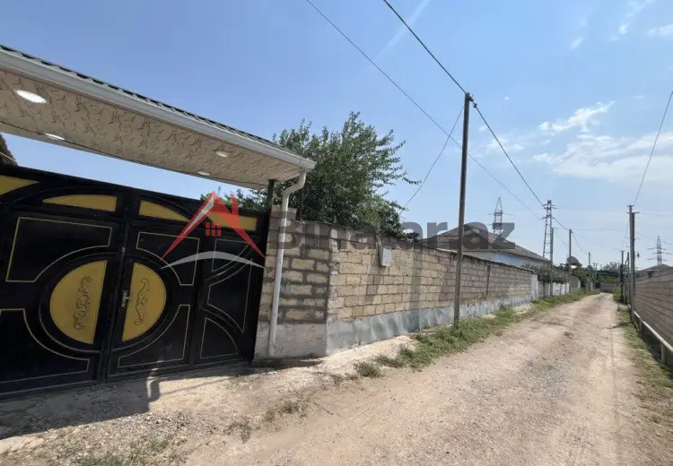 3 otaqlı mənzil Satılır, Salyan