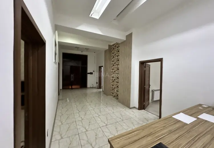 138 m² Obyekt / Ofis Satılır, Xətai, Bakı