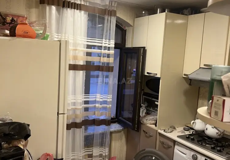 1 otaqlı mənzil Satılır, Gəncə