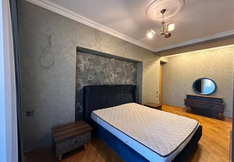 3 otaqlı mənzil Satılır, Badamdar qəs., Səbail, Bakı