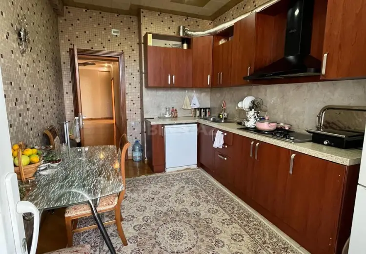 3 otaqlı mənzil Satılır, 1-ci mikrorayon, Nəsimi, Bakı
