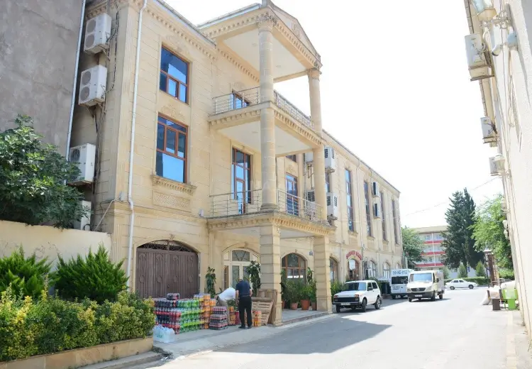 1000 m² Obyekt / Ofis Satılır, Cəlilabad