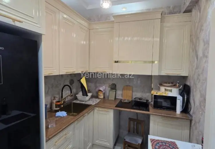 3 otaqlı mənzil Satılır, Yeni Günəşli qəs., Suraxanı, Bakı