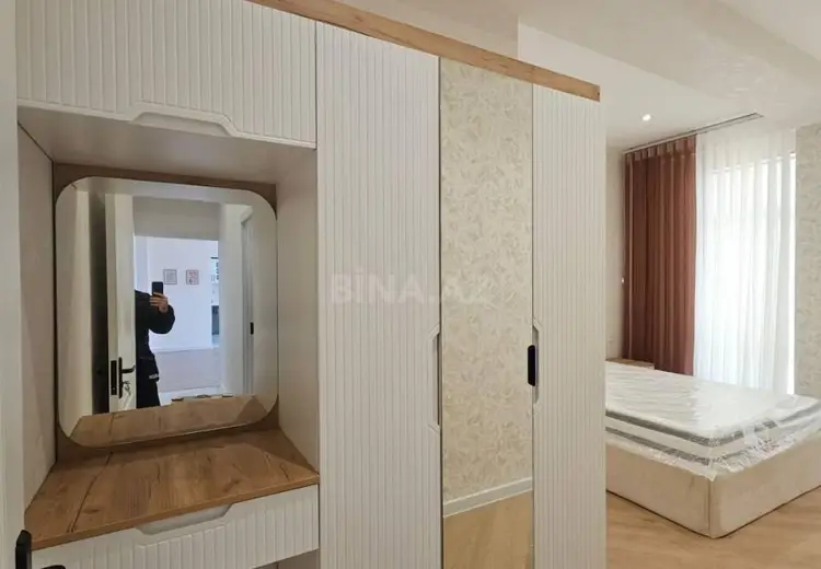 3 otaqlı mənzil Satılır, Badamdar qəs., Səbail, Bakı