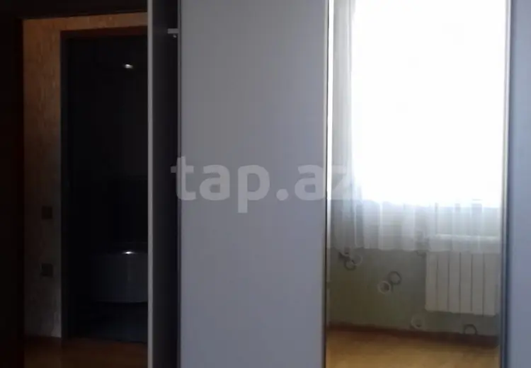 3 otaqlı mənzil , Bakı