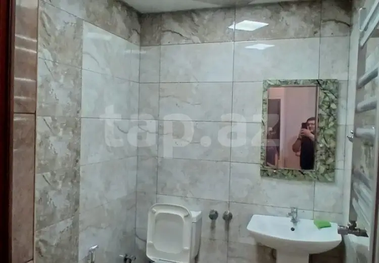 3 otaqlı mənzil , Bakı