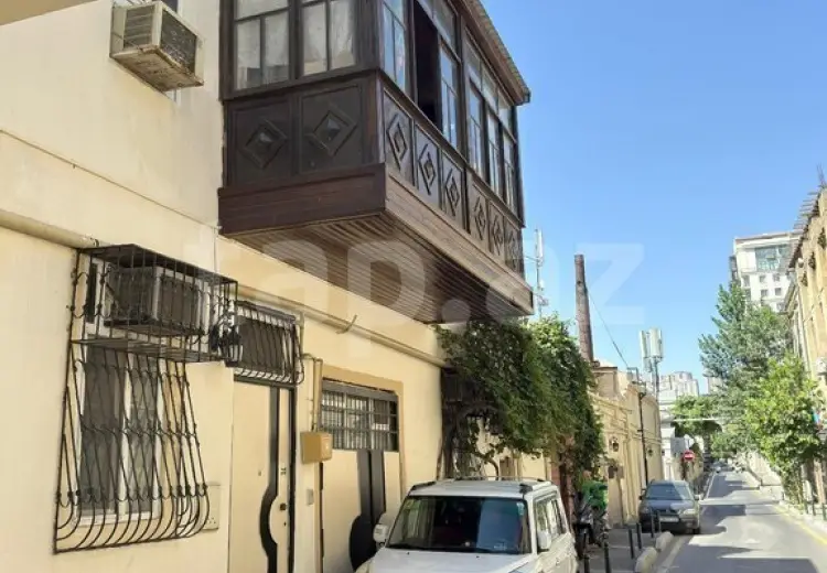 3 otaqlı mənzil , Bakı