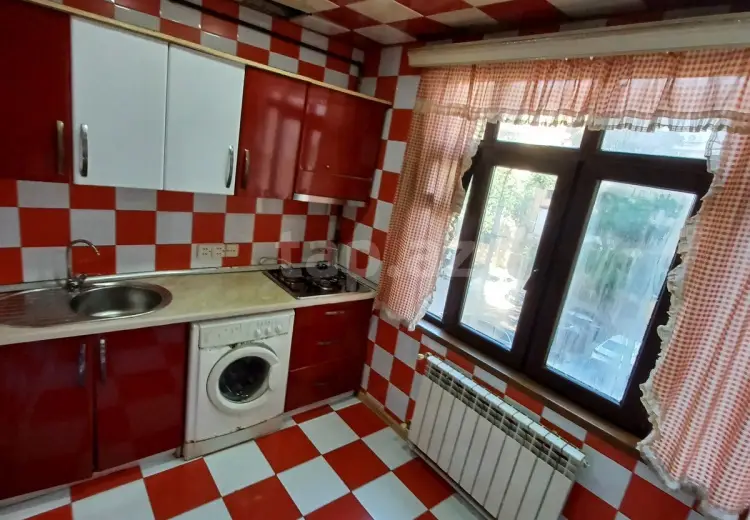 3 otaqlı mənzil , Bakı