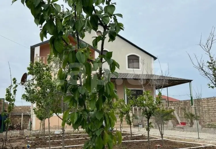 3 otaqlı mənzil , Bakı