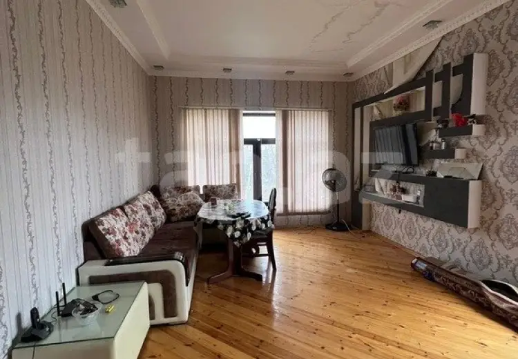 3 otaqlı mənzil , Bakı